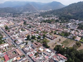 🏞️ ¡Oportunidad única de inversión en Antigua Guatemala! 🏞️  📍 A solo 5 cuadras exactas del casco central — miniatura 2 de 4