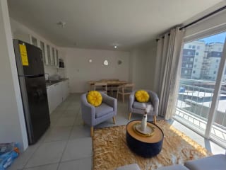Apartamento en VENTA– Zona 7 (cerca de Mateo Flores) — miniatura 1 de 8