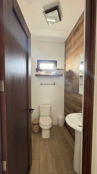 HERMOSA CASA EN VENTA San Cristóbal - Colonia Las Orquideas Sector A1 - A9. — miniatura 8 de 17